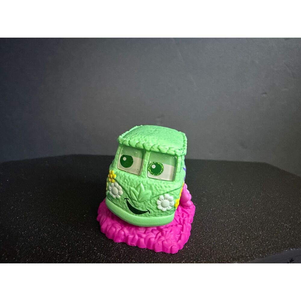 Fillmore Disney Doorables In Bloom Figure, Cars Hippie Van Mini Collectible